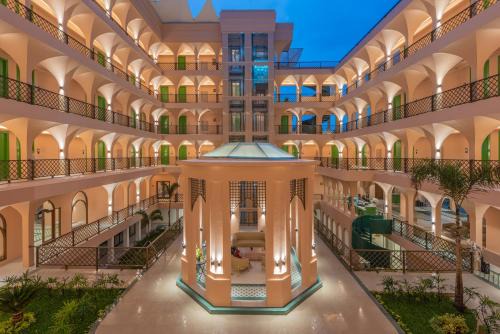 Karanganyar Hotel | Anaya Azana Hotel & Villa Tawangmangu