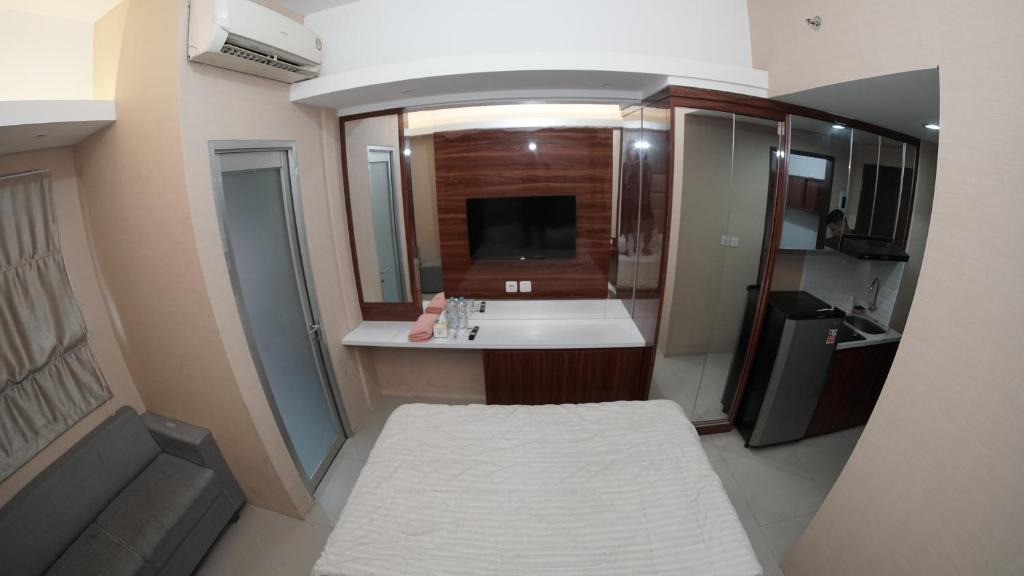 Bekasi Timur Apartment | Apartemen Transpark Juanda By Amerilisroom
