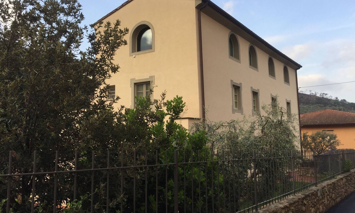Calci Apartment | Apartment 'Calci - Dal Monte Al Mare' with Mountain View, Garden and Wi-Fi