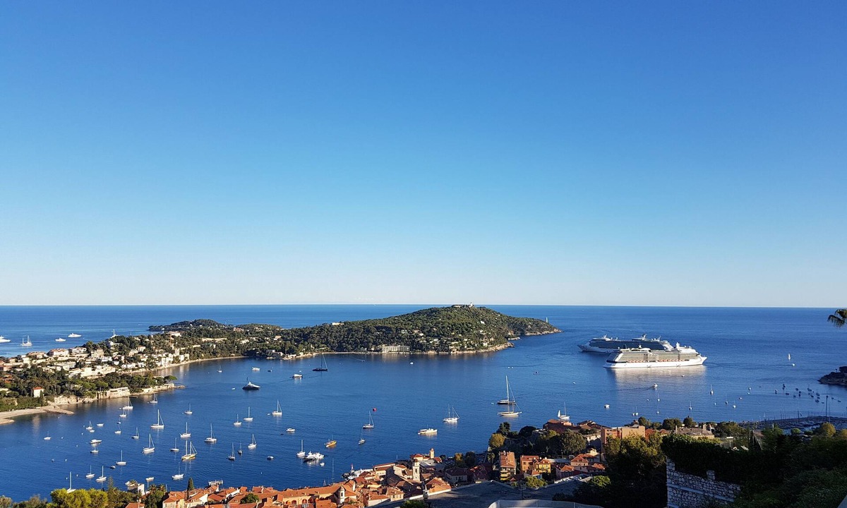 Villefranche-sur-Mer Apartment | Apartment Rooftop Villefranche-Sur-Mer