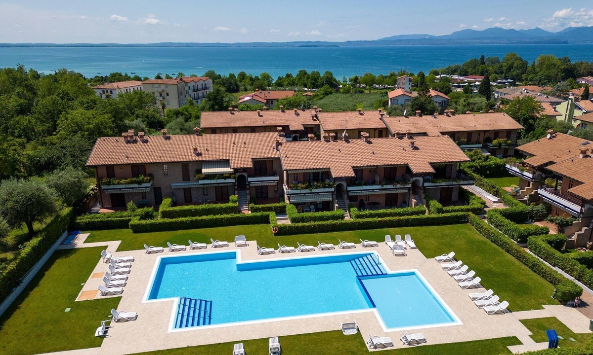 Montioni House | Apartment in Lazise near Lake Garda
