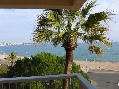 Frejus Port Apartment | Apartment Le Capitole-2 by Interhome
