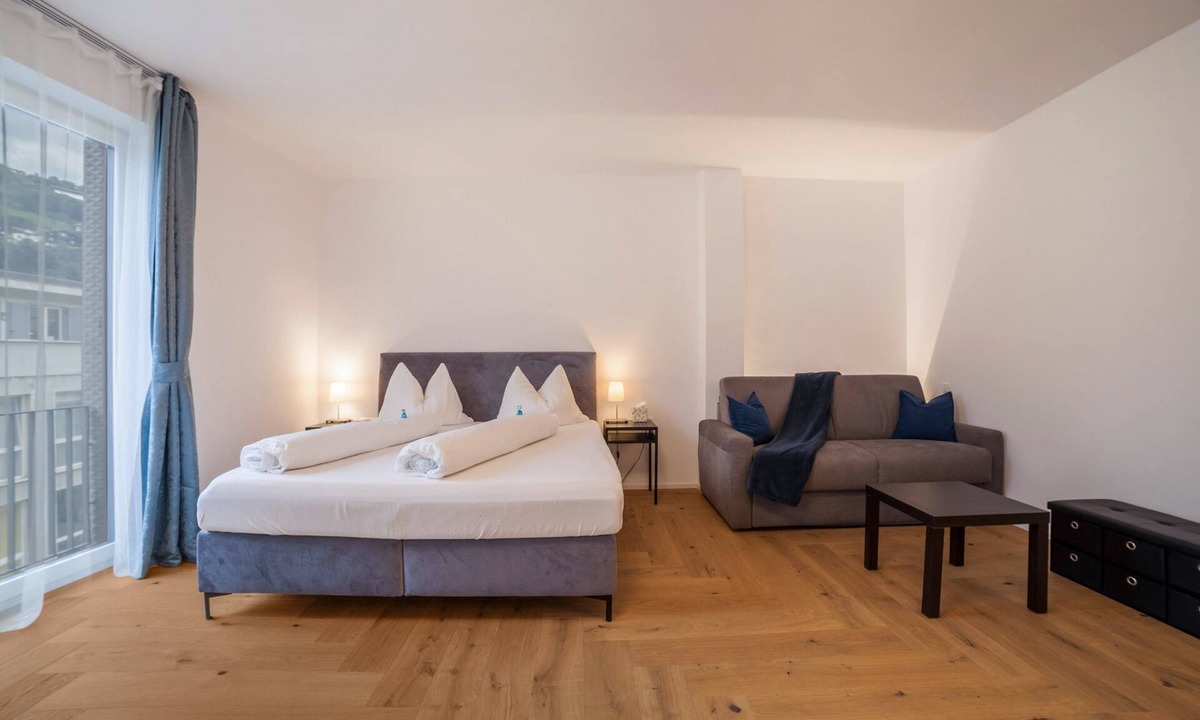 Merano Historic Center Apartment | Apartment "Sabine G" with Mountain View, A/C, Wi-Fi & Balcony