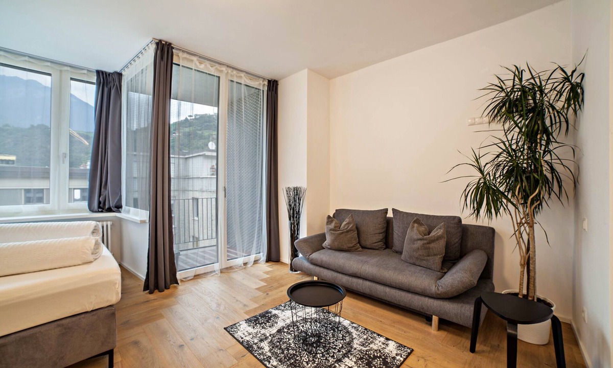 Merano Historic Center Apartment | Apartment "Sabine K" with Mountain View, A/C, Wi-Fi & Balcony