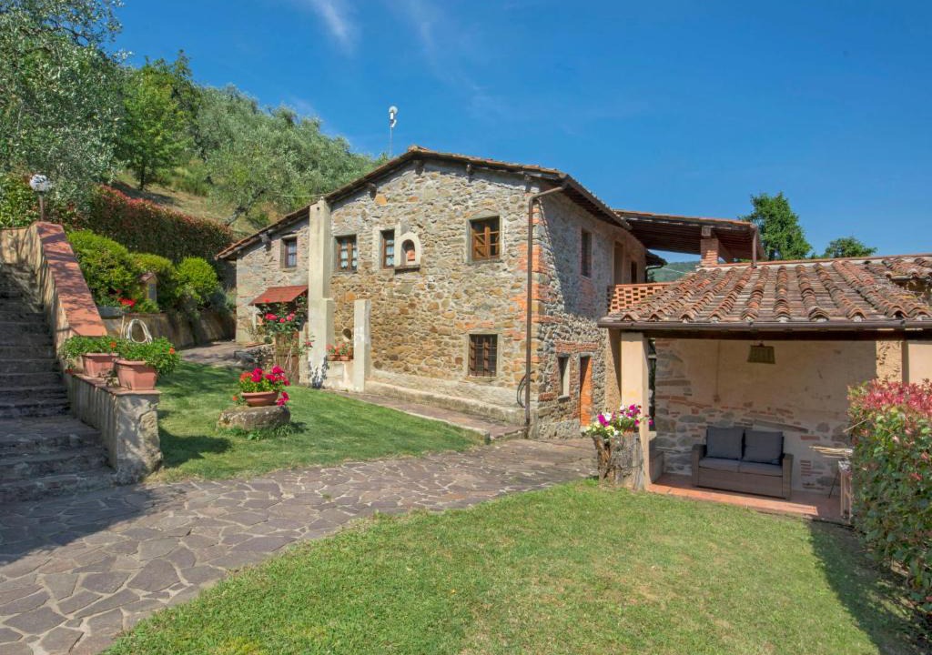 Pescia Apartment | Apartment Santa Margherita-3 by Interhome