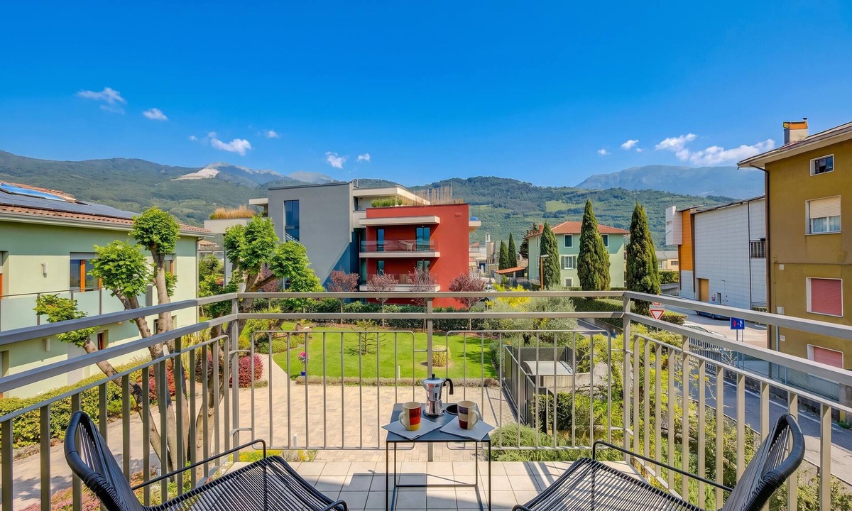 Riva del Garda Apartment | Appartamento Silvia 3BR with Balcony, Riva del Garda, Italy