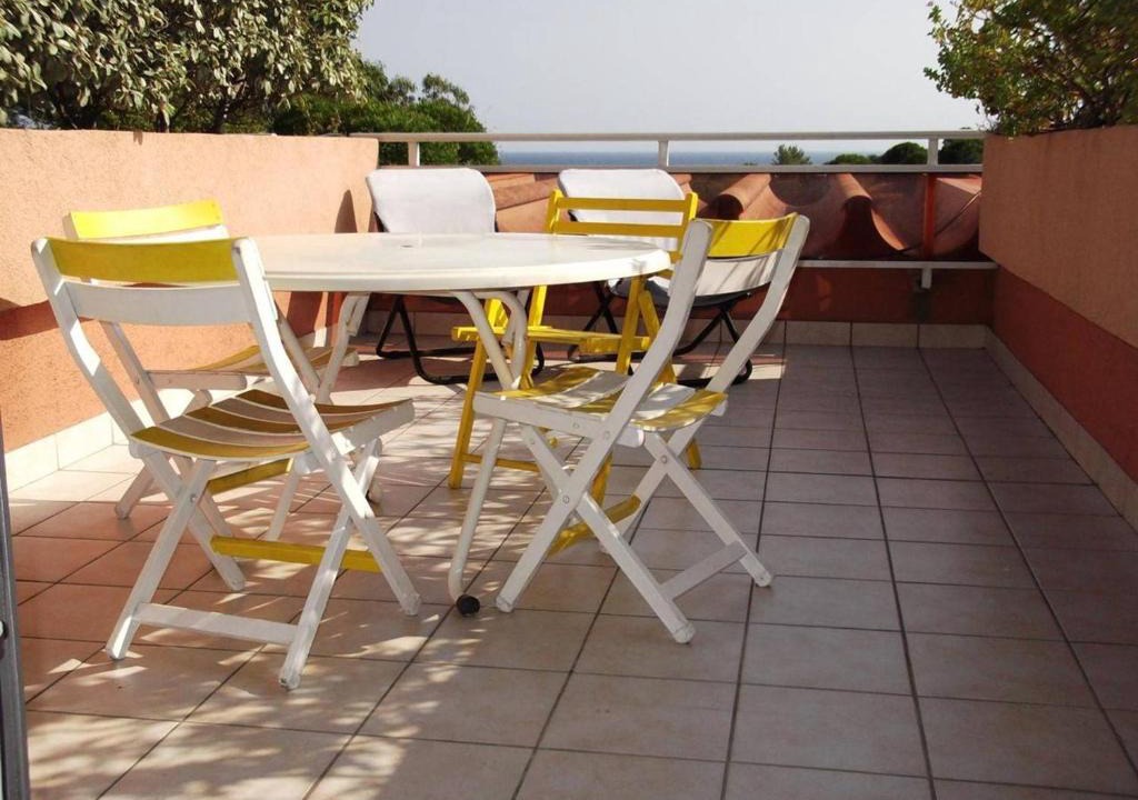 Cavalaire-sur-Mer Apartment | Appartement Cavalaire-sur-Mer, 1 pièce, 4 personnes - FR-1-226B-23