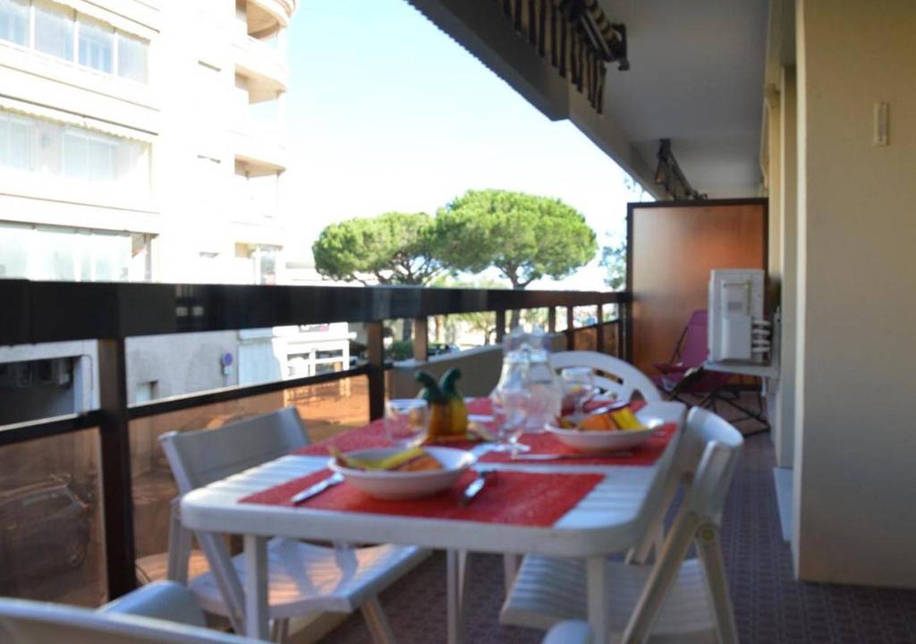 Sainte-Maxime City Centre Apartment | Appartement Sainte-Maxime, 2 pièces, 4 personnes - FR-1-226-322