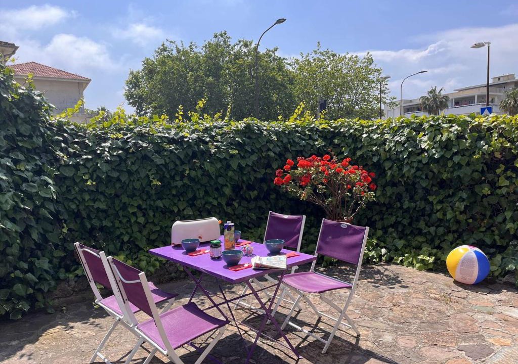 Frejus Plage Apartment | Appartement T2 avec Terrasse et Parking Privé à 300m de Port Fréjus - FR-1-226A-58