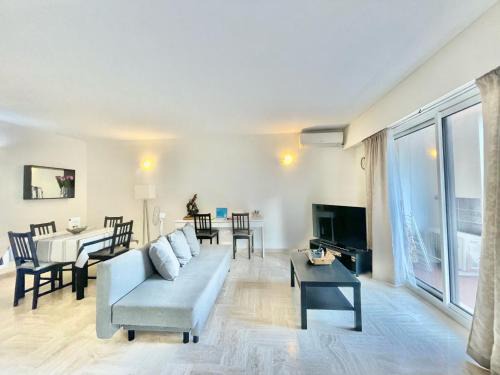 Prado - Republique Apartment | Arènes by Welcome to Cannes