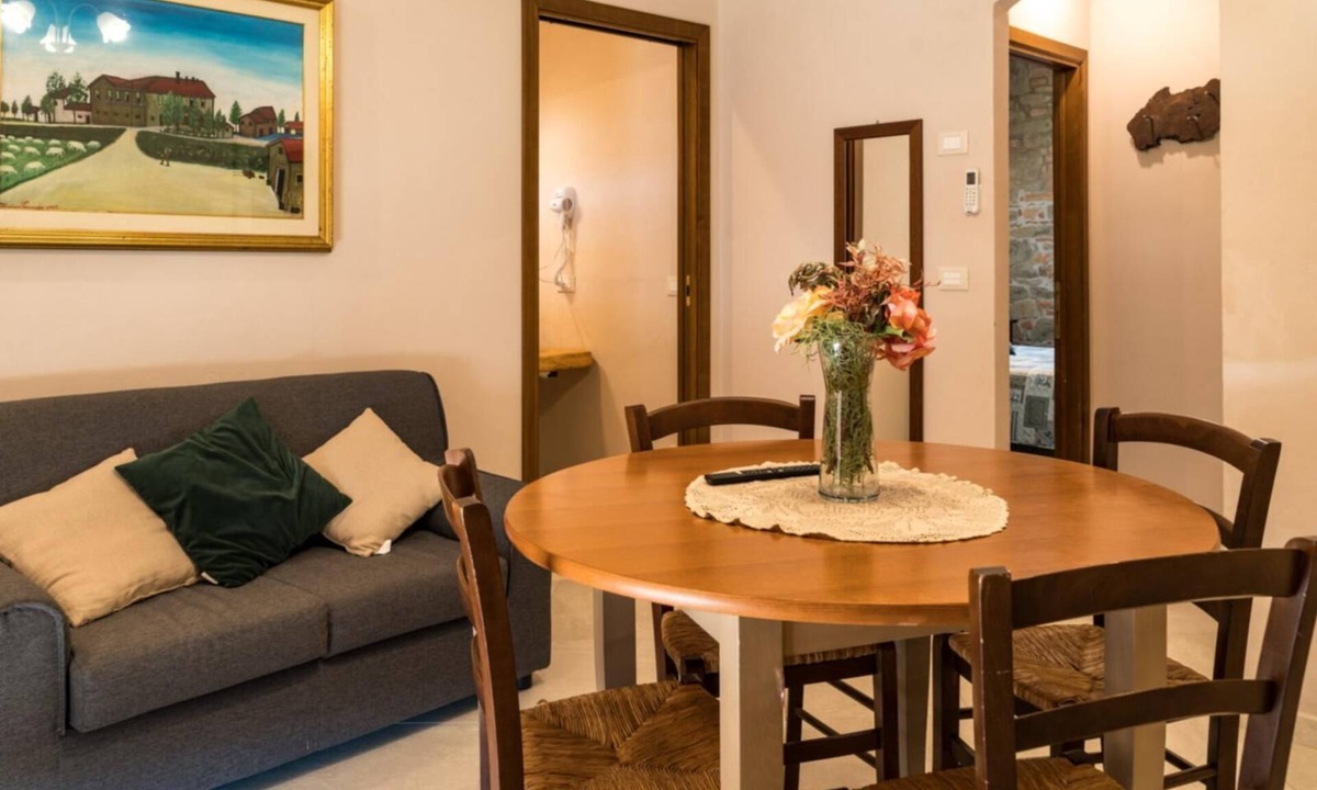 Le Piazze Apartment | Arc two-bedroom apartment