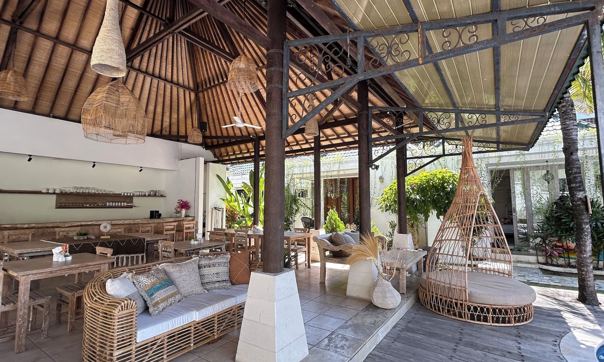 Dyanapura Hotel | Artemis Villa and Hotel