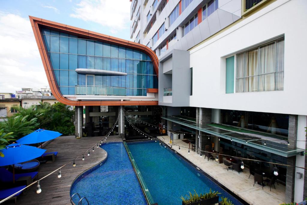 Jambi Hotel | Aston Jambi Hotel & Conference Center