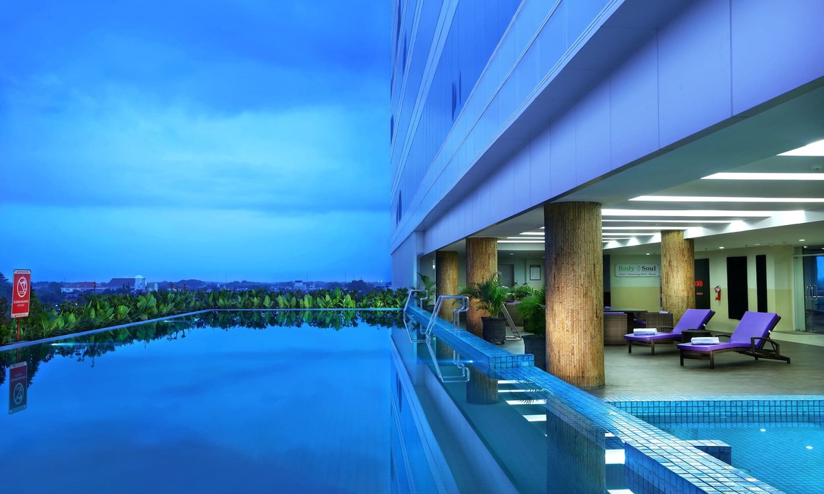 Madiun Hotel | Aston Madiun Hotel & Conference Center