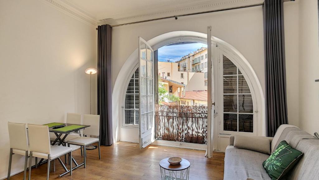 Quartier du Port Apartment | Atypique Studio port de Nice