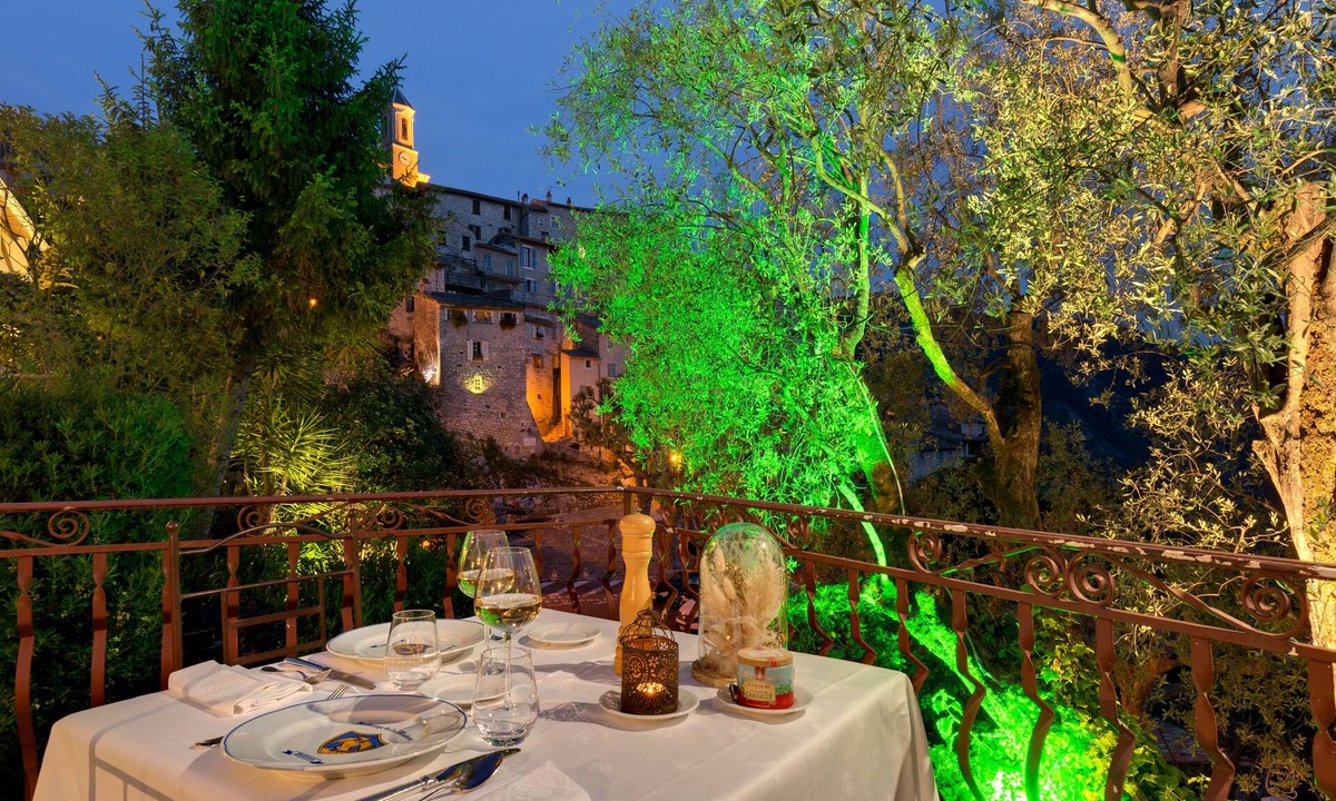 Peillon Hotel | Auberge de la Madone