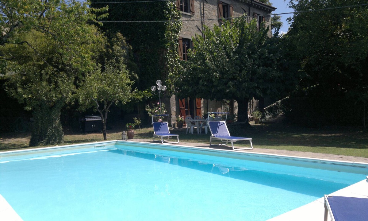 San Romano in Garfagnana Villa | August cancellation special 15-31.8. 6br villa in Tuscany, private pool, views!