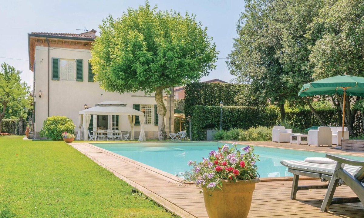 Lucca House | Awesome home in Lucca LU