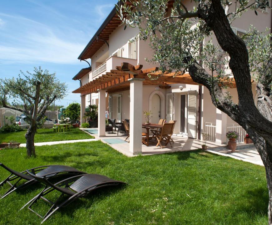 Capanne-Prato-Cinquale Bed & Breakfast | B&B Alle Tre Rose