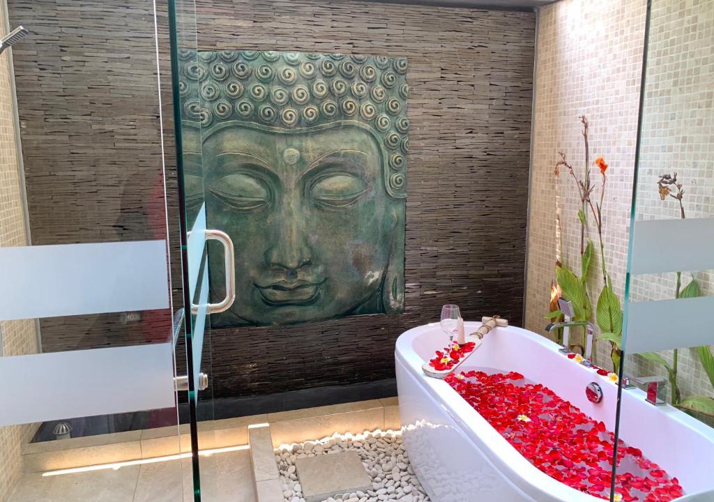 Lokapaksa Villa | Beachfront Rice Field View Lovina Villa Serenity Bali