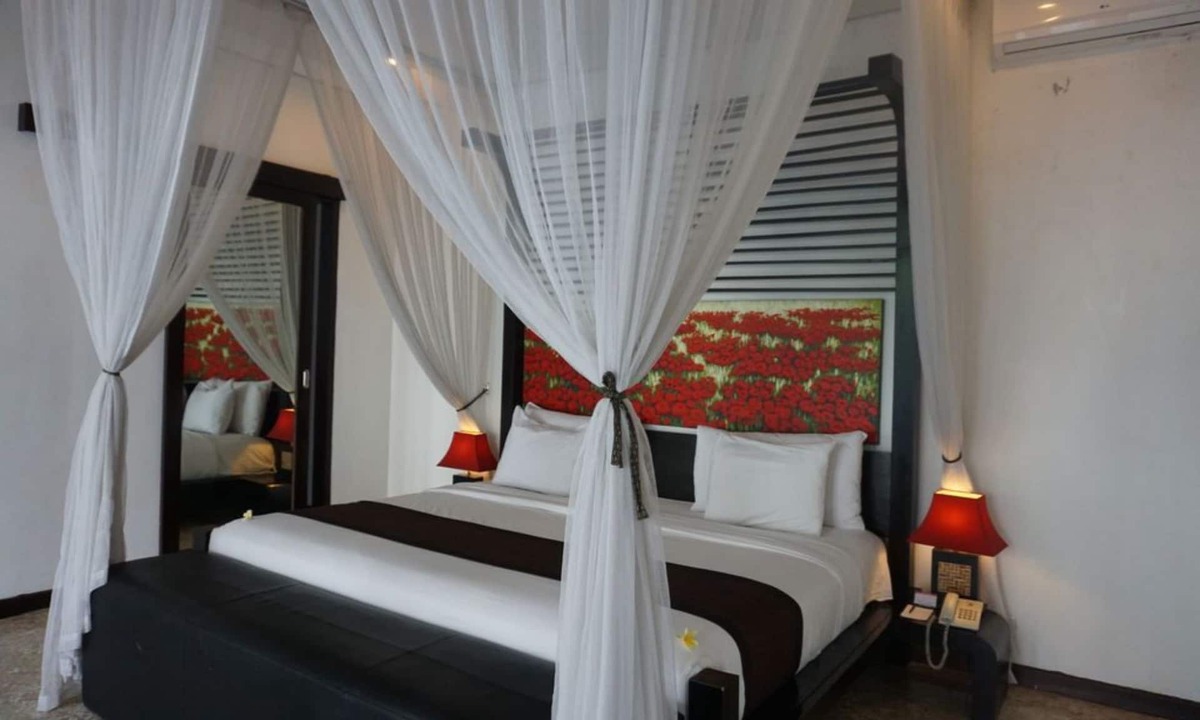 Sunset Road Villa | Beautiful private pool, villa near Seminyak