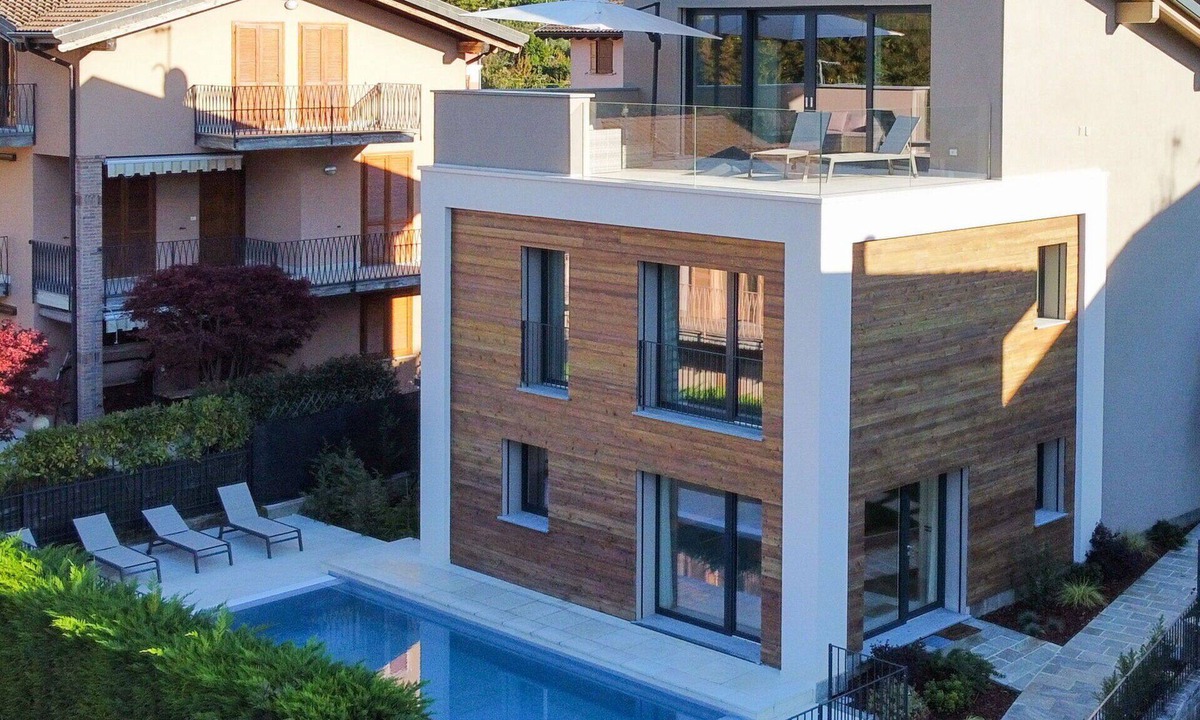Colico Piano House | Beautiful private villa for 10 people with private pool, A/C, WIFI, terrace and pets allowed