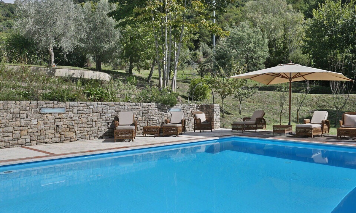 Villabuona Villa | Beautiful private villa with WIFI, private pool, A/C, TV, patio and panoramic view, close to Lucca
