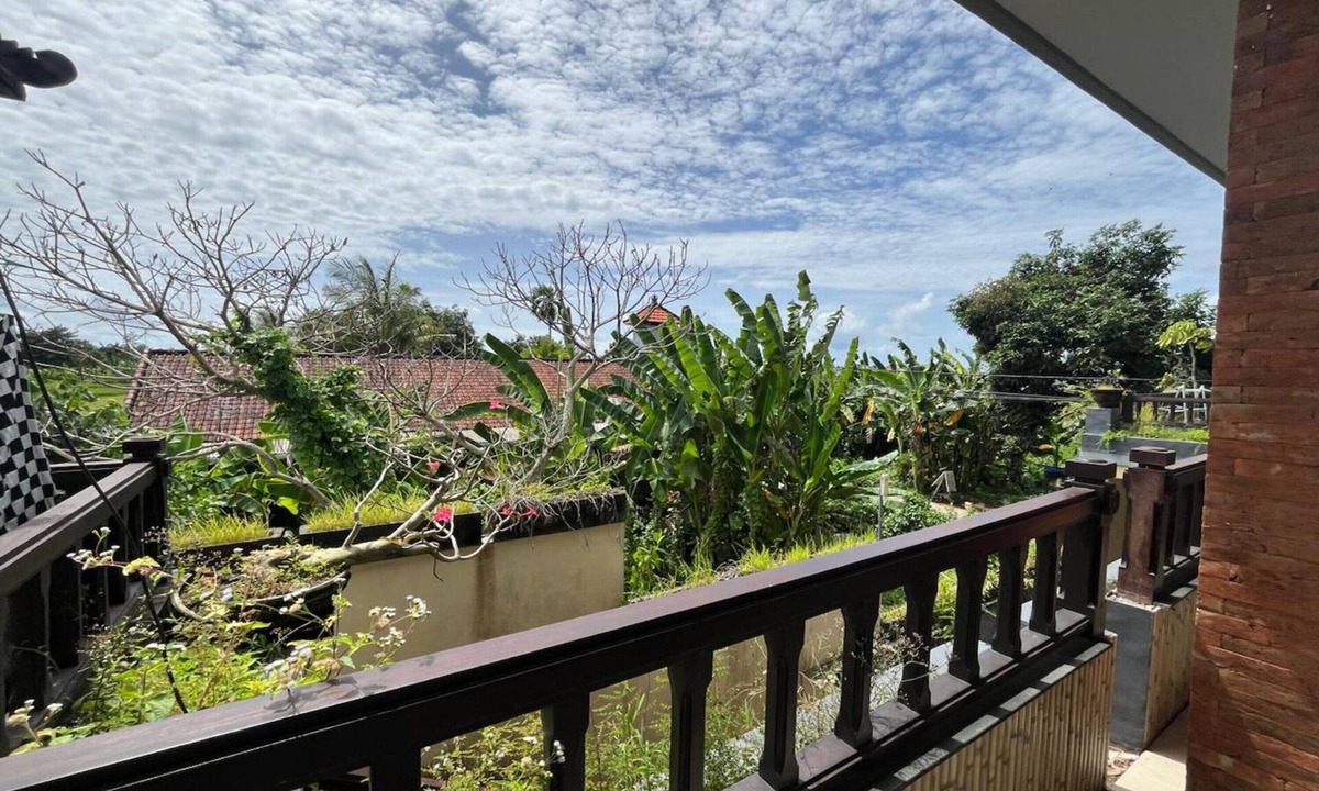 Kediri Hotel | Belvilla Dedyluminous Near Sunset Beach Tanah Lot