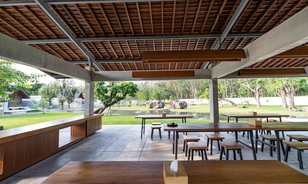 West Tulangbawang Hotel | Berugo Cottage