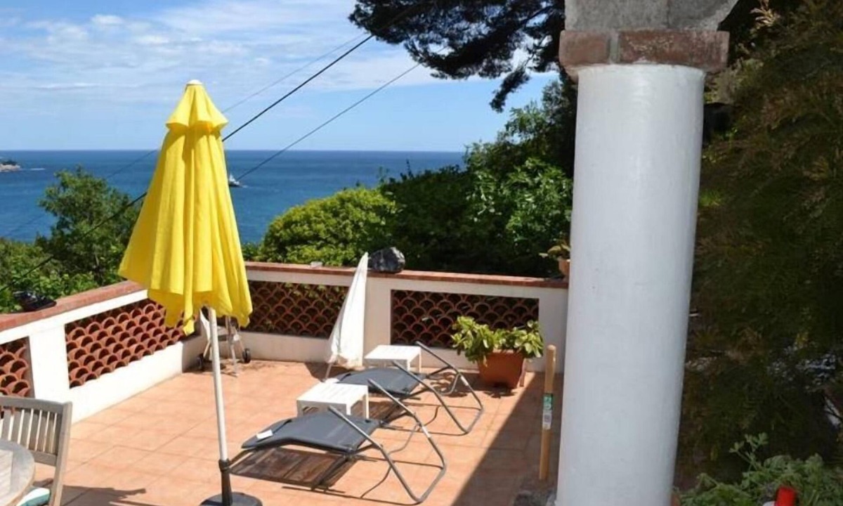 Eze Apartment | Between Monaco & St Jean Cap Ferrat, Eze bord de Mer, 200 m from the beach