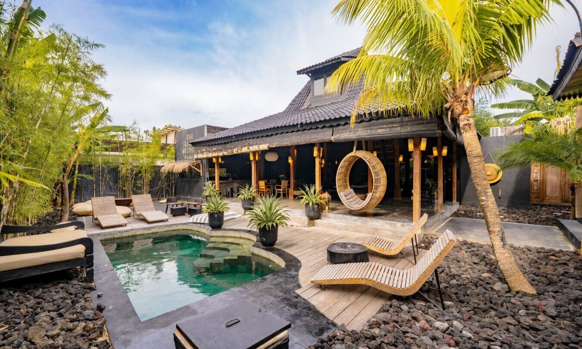 Uluwatu Villa | Black Serpent 3BR Villa w/Jacuzzi in Uluwatu