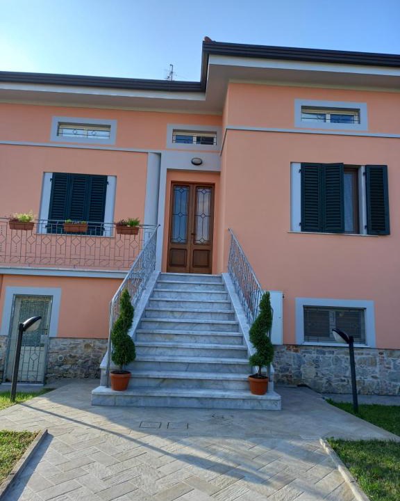Lucca Bed & Breakfast | BnB Villa Melany vicino Centro