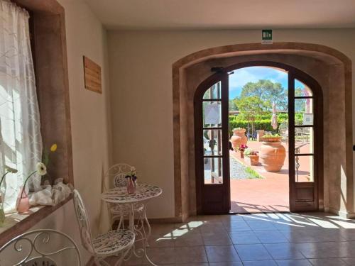 Pomaia House | Borgo Pomaia Resort Appartamenti Piscine Ristorante e Sala Convegni
