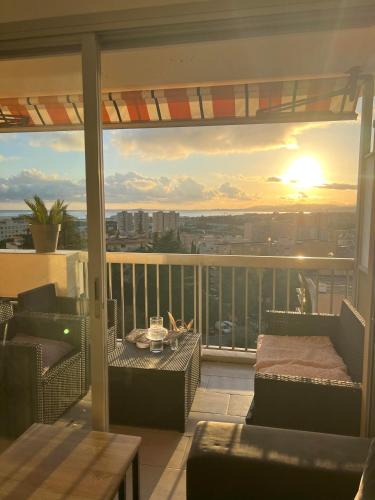 Saint-Augustin Apartment | Calm apartment with sea view