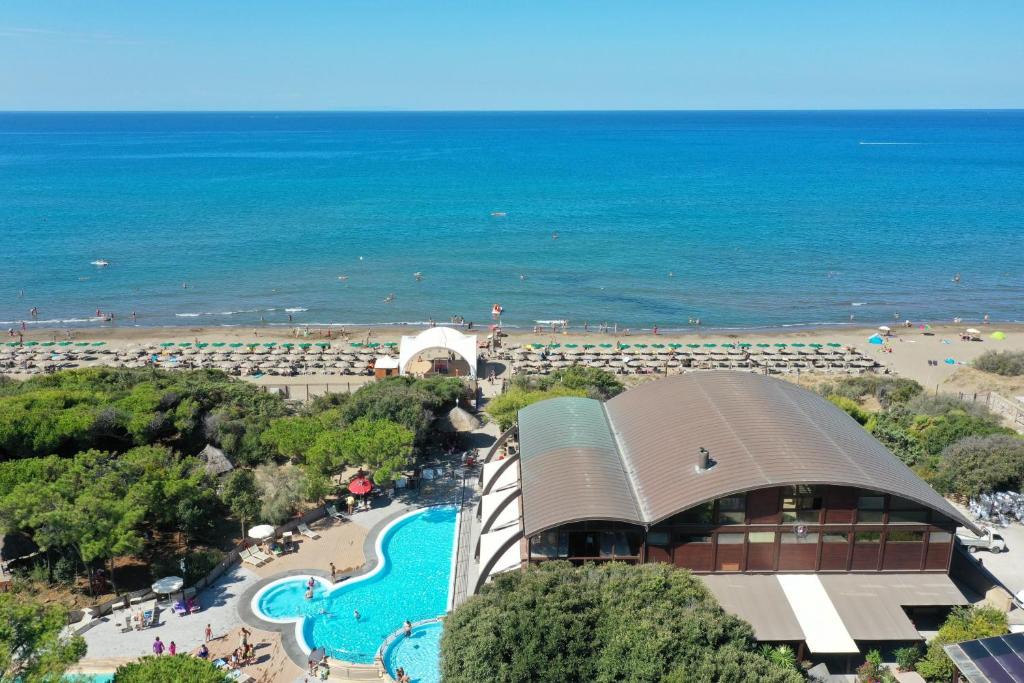 Donoratico Resort | Canado Club Family Village