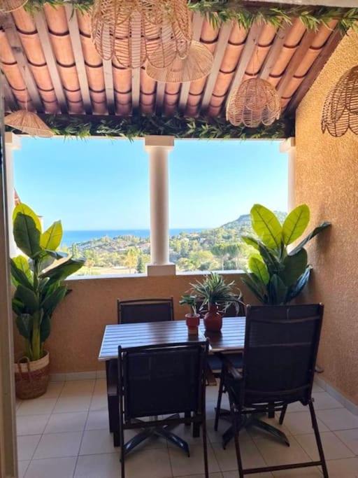 Cap Esterel Apartment | Cap Esterél studio vue mer 5 pers premium place