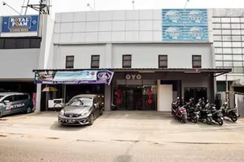 Cimahi Hotel | Capital O 3463 Cimahi Guest House