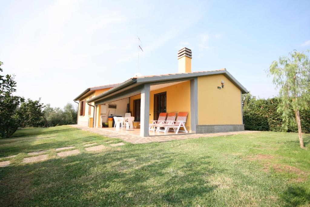 Donoratico House | Carlotta Casetta indipendente non distante dal mare