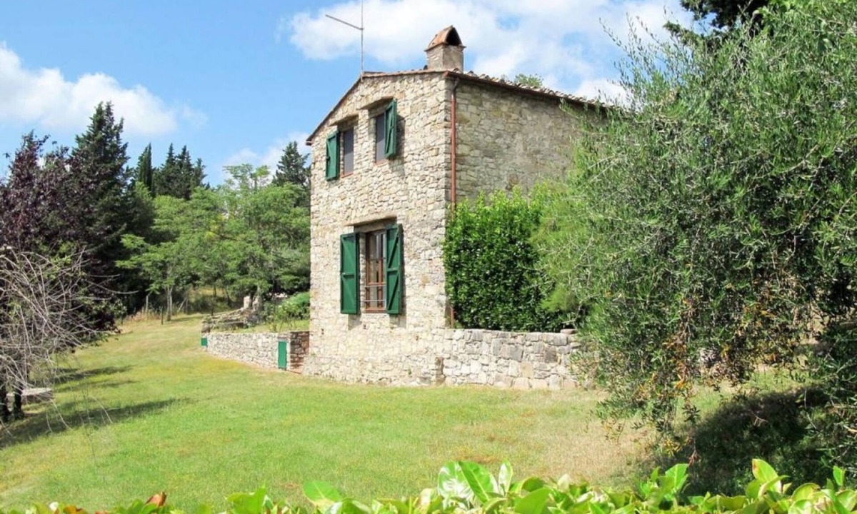 Castellina in Chianti Cottage | CASA DEGLI ULIVI - COTTAGE WITH SWIMMING POOL