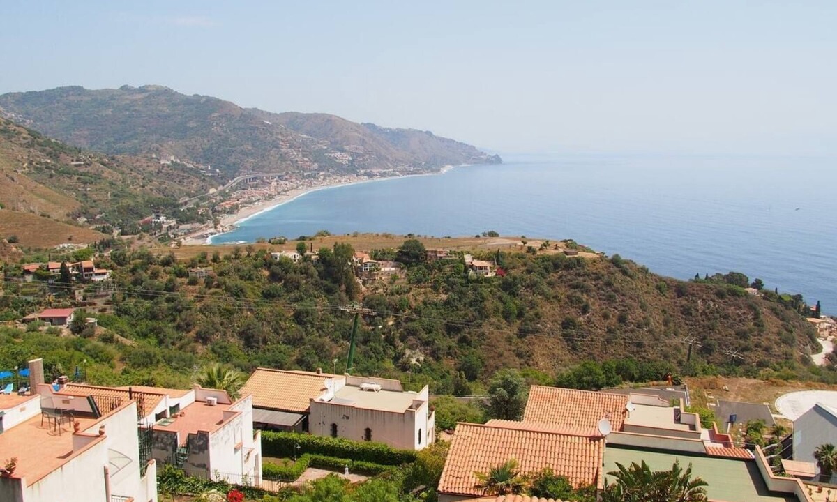 Taormina Apartment | Casa Del Nopal - Aloe And Agave apartments