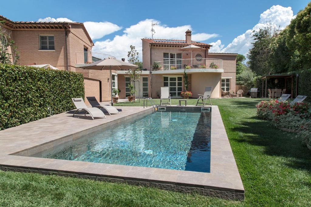 Lucca Villa | Casa Maraviglia