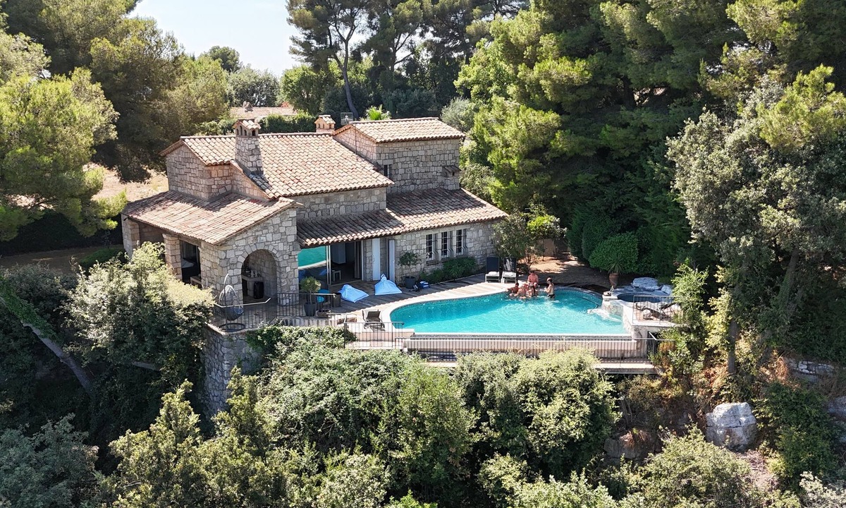 Vence House | Character stone house - Exceptional view 180 ° sea and mountain