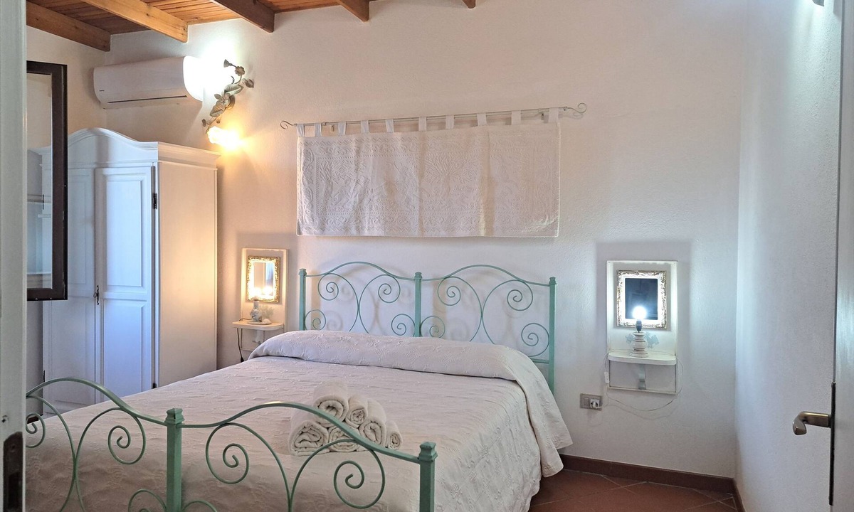 Chia House | Charming small villa with outdoor area with private access nearby the sea