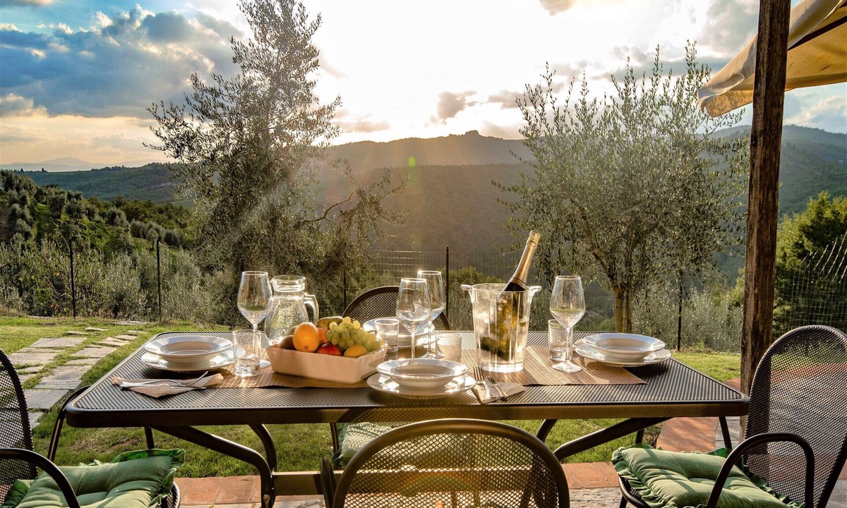 Monte Benichi Apartment | Chianti Sunshine at Marioli