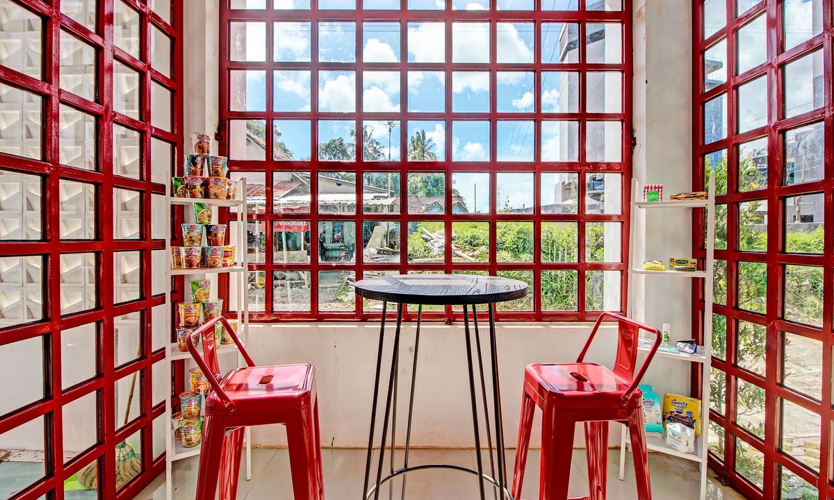 Temon Hotel | Collection O 92363 Kp Inn