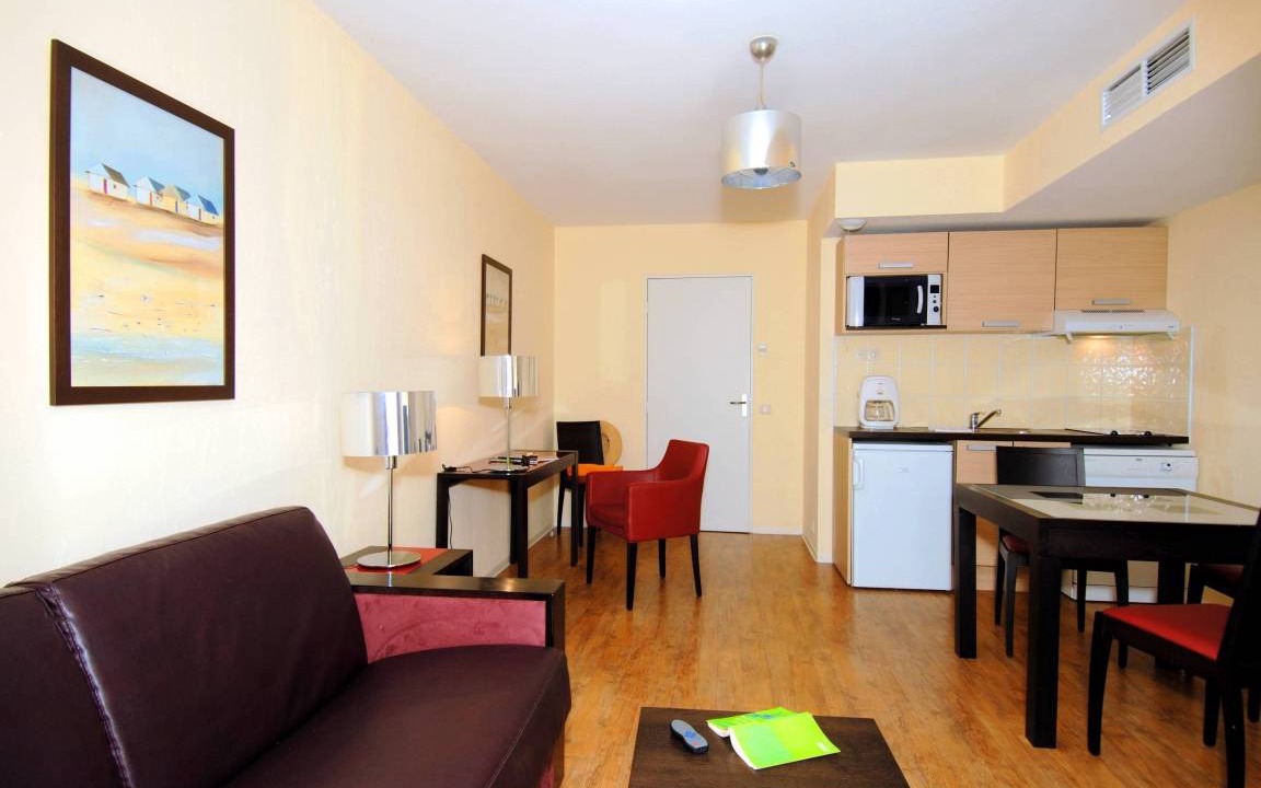 Antibes Condo | Condo ∙ 1 bedroom ∙ 4 guests