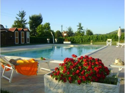 Montalto delle Marche House | Country House Villa Geminiani