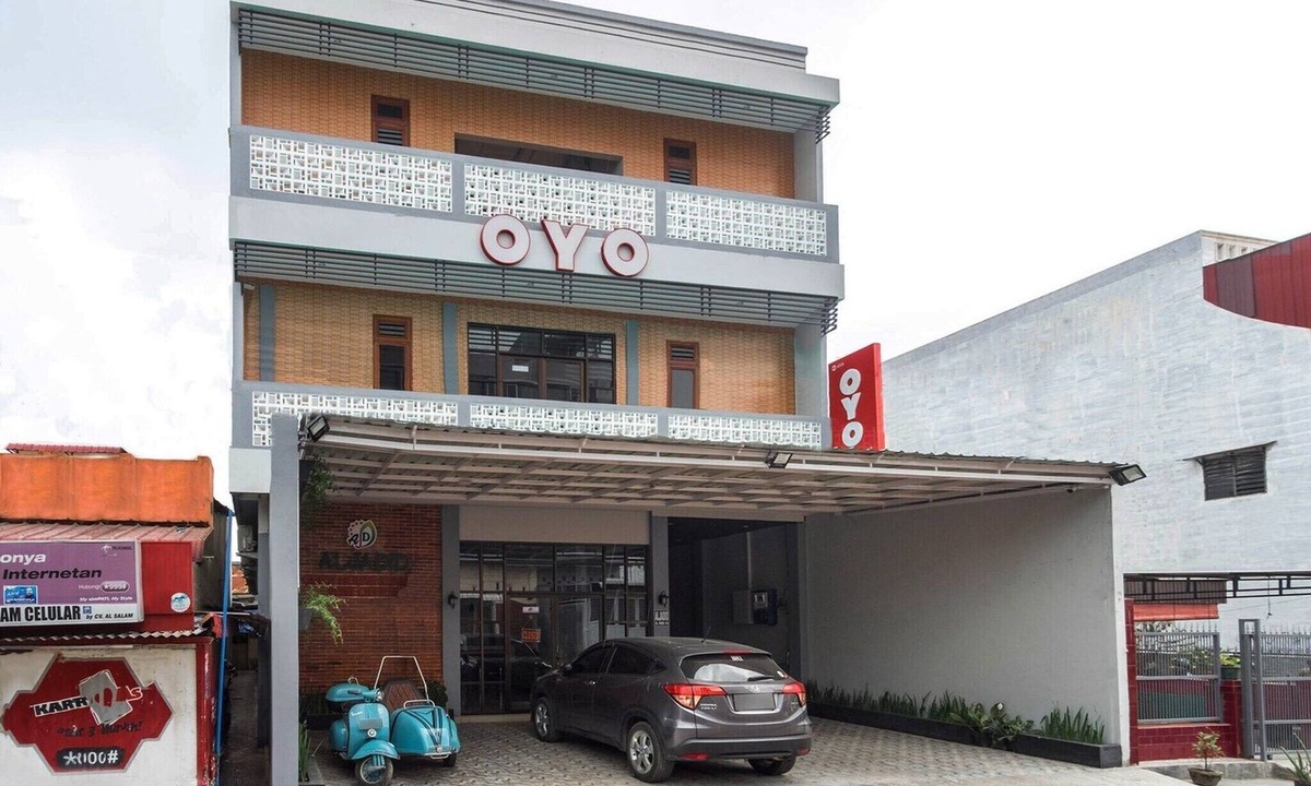 Medan House | Cozy Double Escape W/Free WiFi and Parking