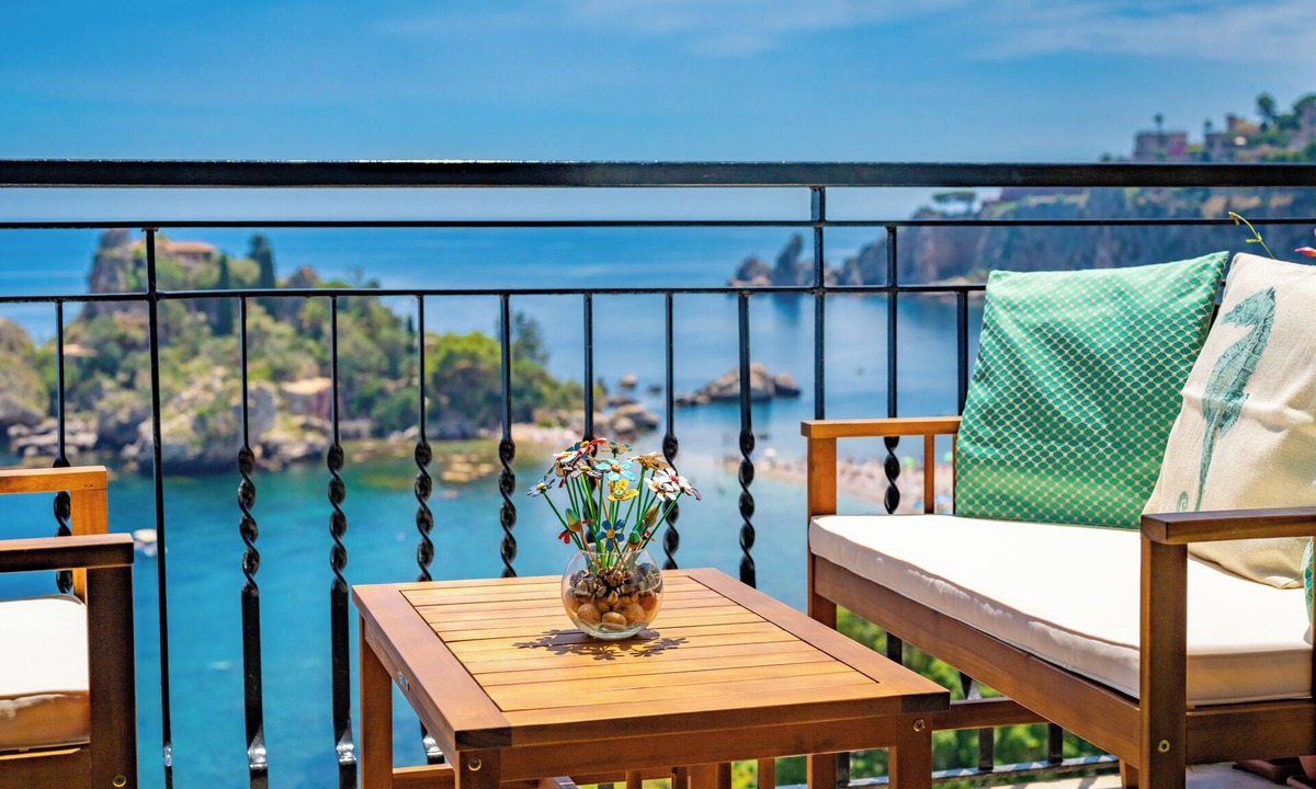 Mazzaro Apartment | Cozy SeaView apartment in amazing Taormina