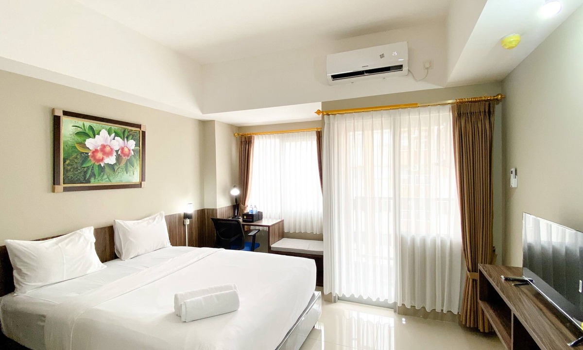 Duren Sawit Apartment | Cozy Stay Studio Apartment at LRT City Jatibening